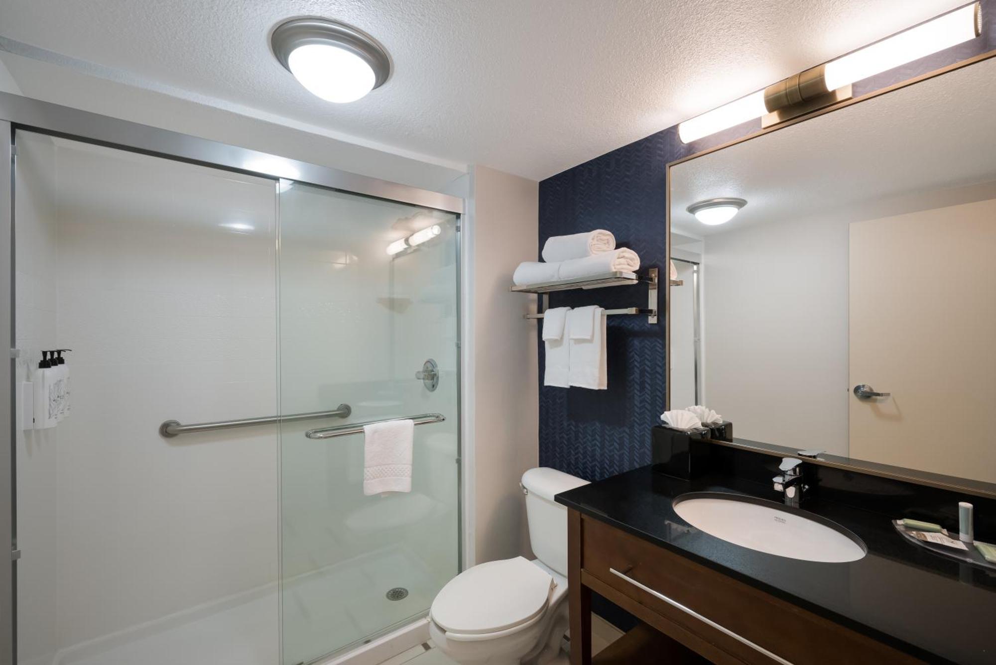 Fairfield Inn By Marriott Amesbury Exterior photo